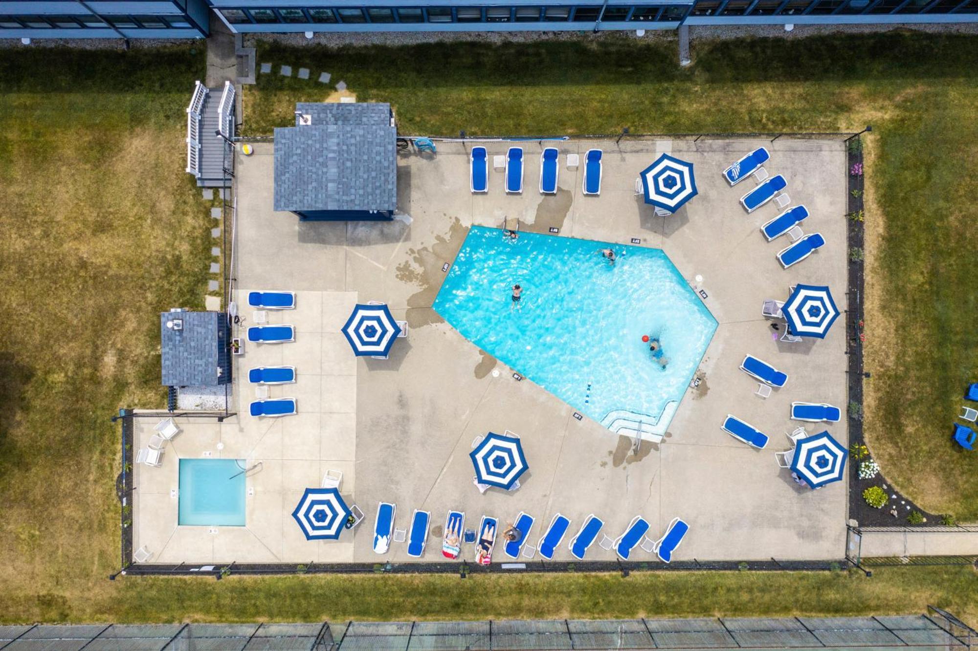 Nautical Mile Resort Wells Exterior foto