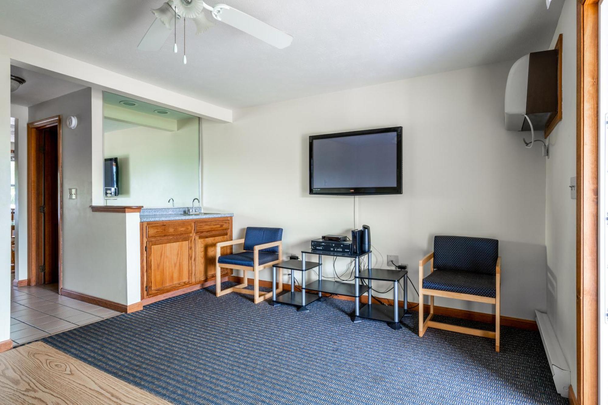 Nautical Mile Resort Wells Exterior foto